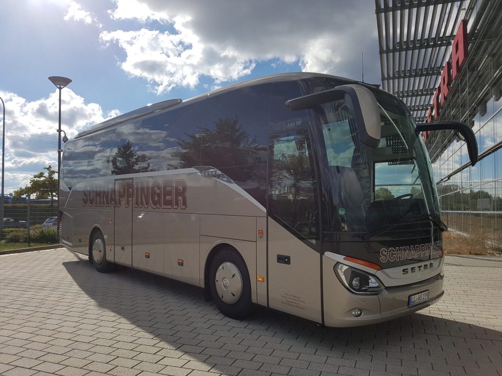 Ein neuer "kleiner" Reisebus mit insg. 36 Plätzen erweitert unseren Fuhrpark