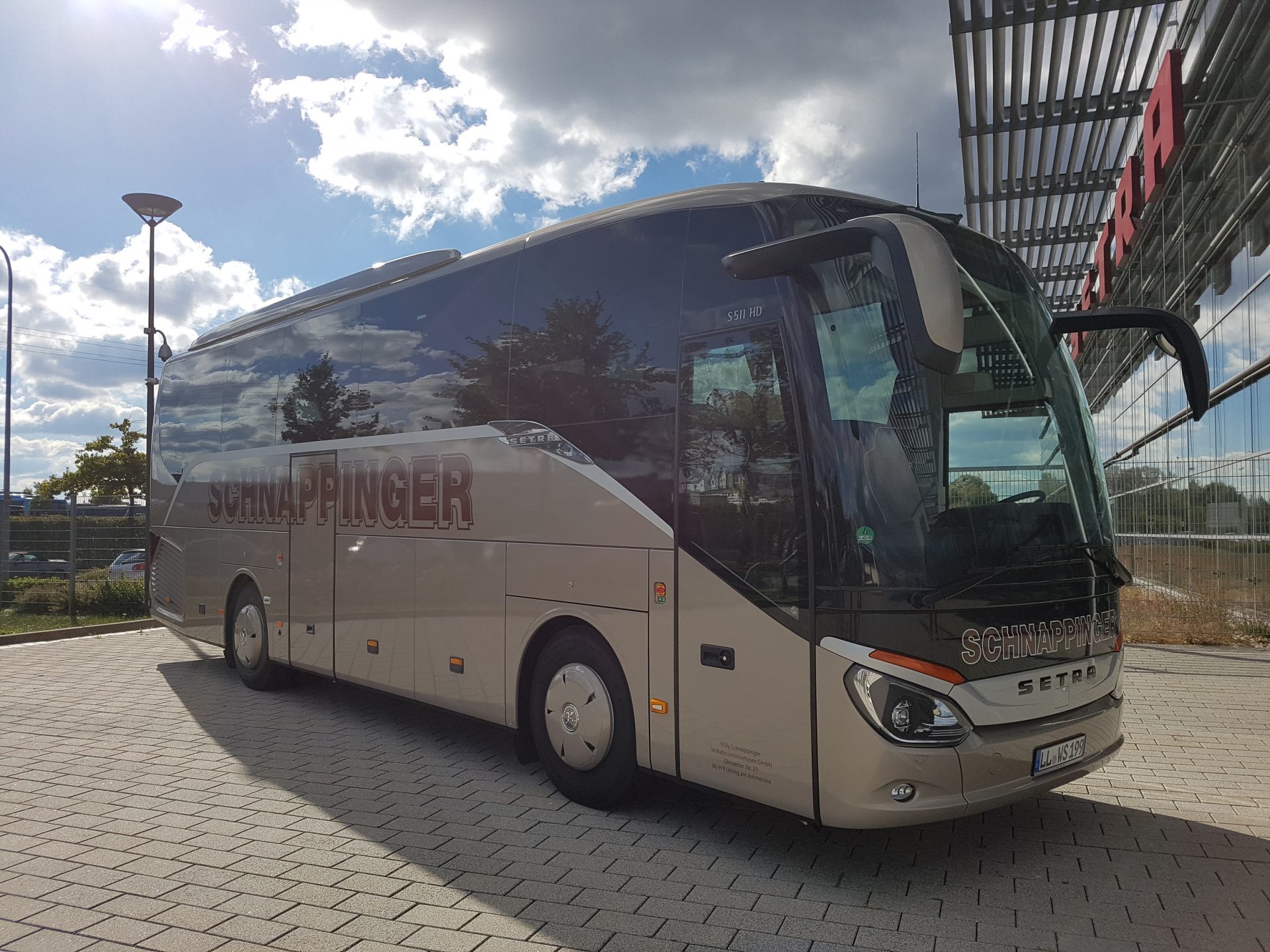 Ein neuer “kleiner” Reisebus mit insg. 36 Plätzen erweitert unseren Fuhrpark